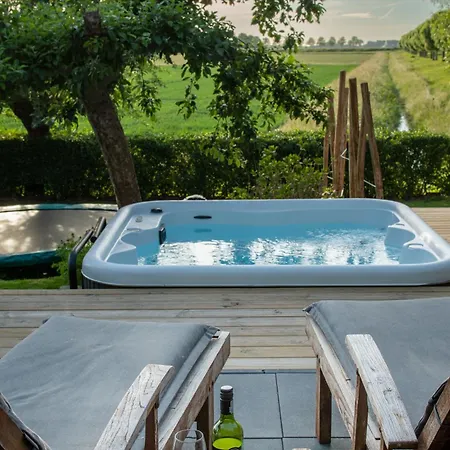 't Witte Met Jacuzzi Optioneel بيت للعطل Klundert